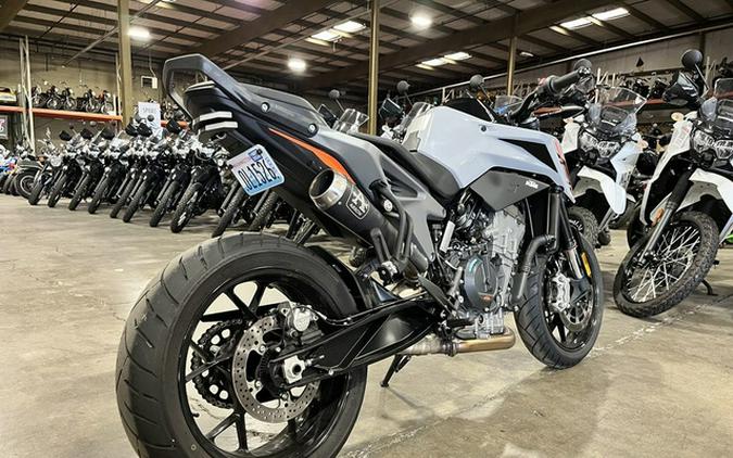 2023 KTM Duke 790