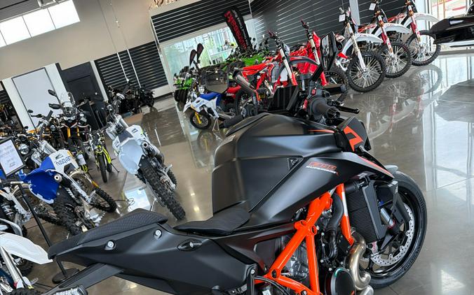 2026 KTM 1390 Super Duke R EVO