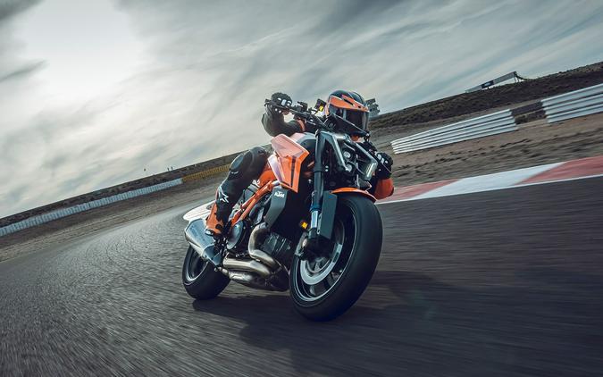 2026 KTM 1390 Super Duke R EVO