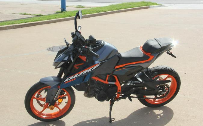 2024 KTM 390 Duke Atlantic Blue