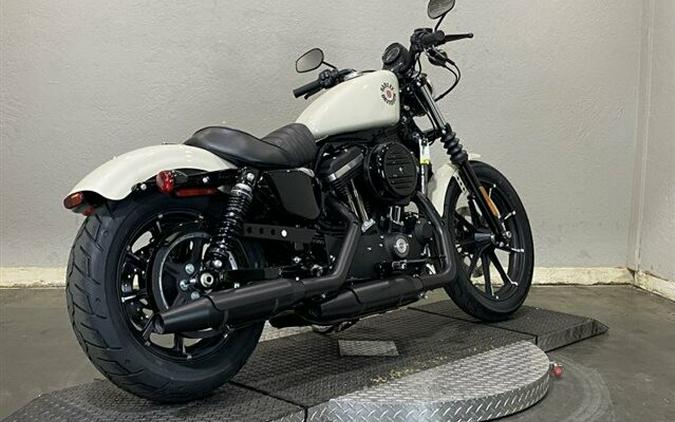 2022 Harley-Davidson Iron 883 White Sand Pearl