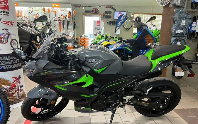 2019 Kawasaki Ninja® 400 ABS