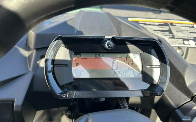 2025 Can-Am Commander MAX DPS 1000R