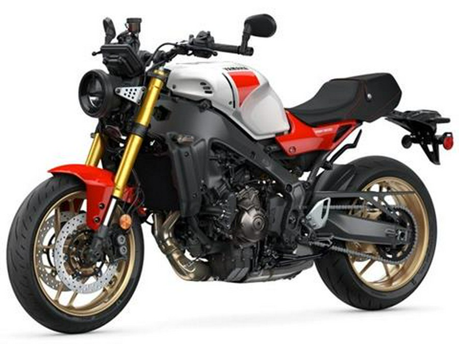 2025 Yamaha XSR900