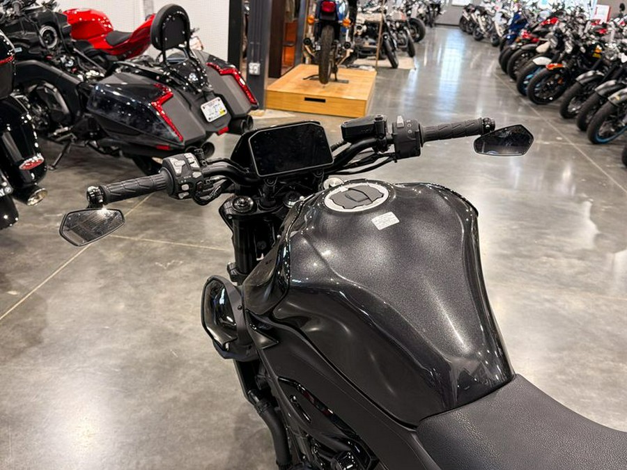 Used 2025 Kawasaki ZR 900