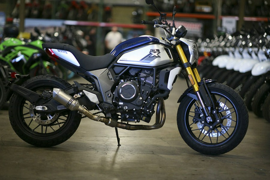 2022 CFMOTO 700 CL-X Sport
