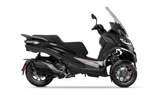 2027 Piaggio MP3 530 Exclusive