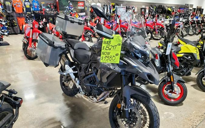 2021 Benelli TRK502X Review (14 Fast Facts for Adventure Touring)