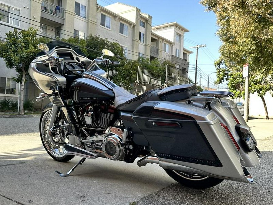 2019 Harley-Davidson® FLTRXSE - CVO™ Road Glide®