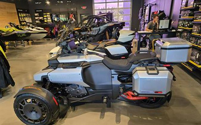 2025 Can-Am Canyon XT