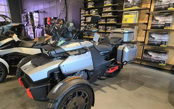 2025 Can-Am Canyon XT
