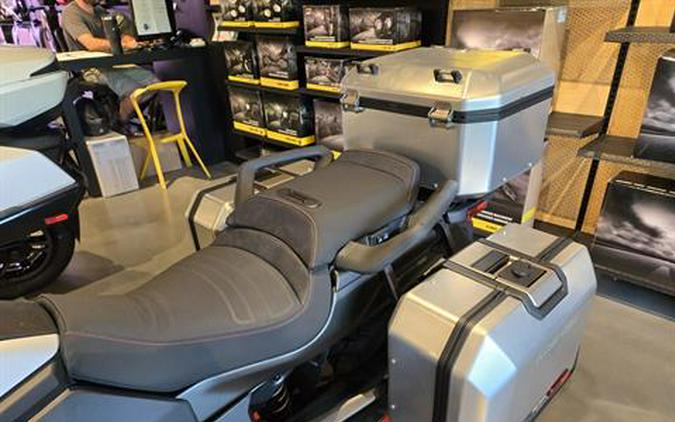 2025 Can-Am Canyon XT