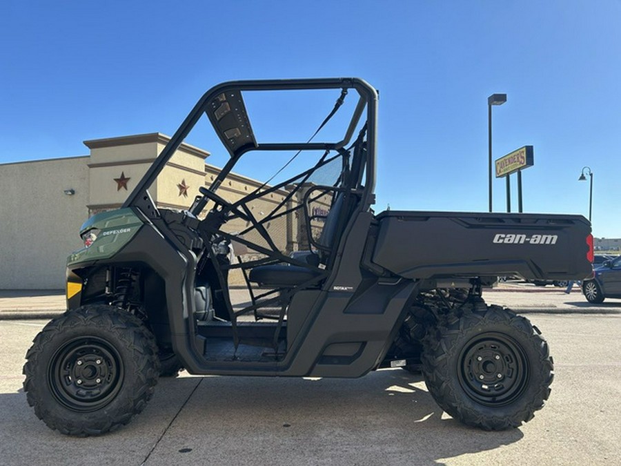 2025 Can-Am Defender HD9