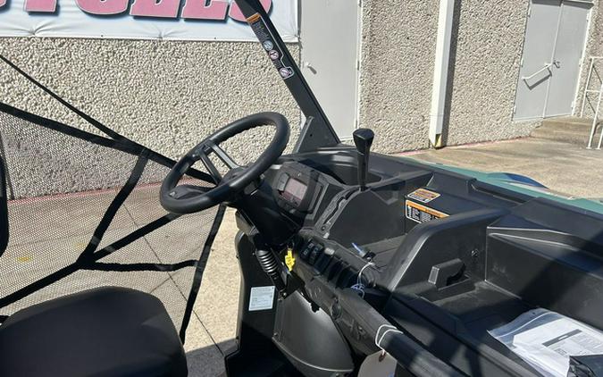 2025 Can-Am Defender HD9