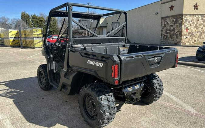 2025 Can-Am Defender HD9