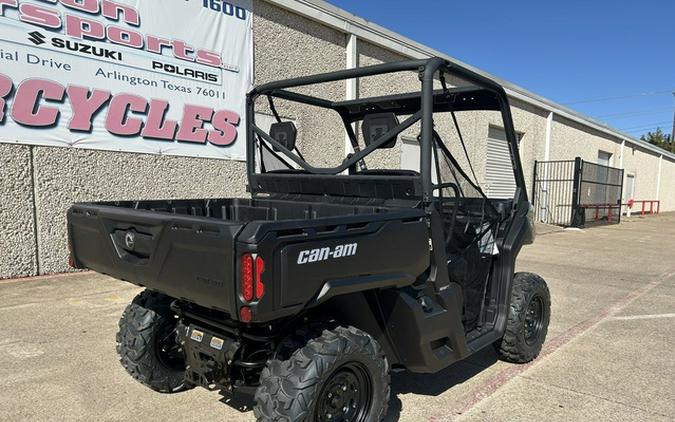 2025 Can-Am Defender HD9