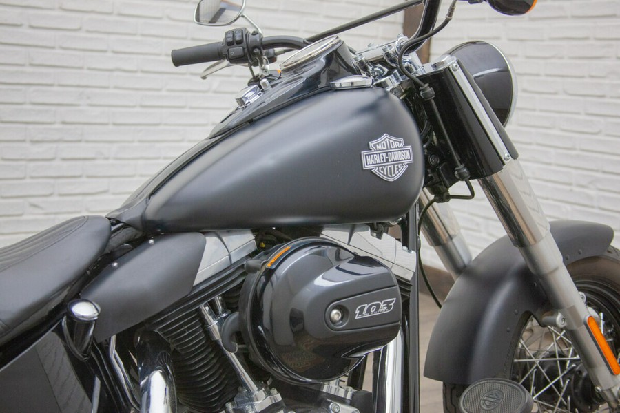 2016 Harley-Davidson® Softail Slim®