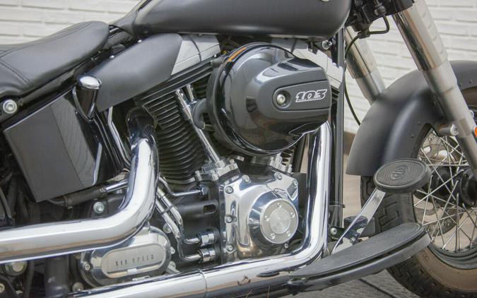 2016 Harley-Davidson® Softail Slim®