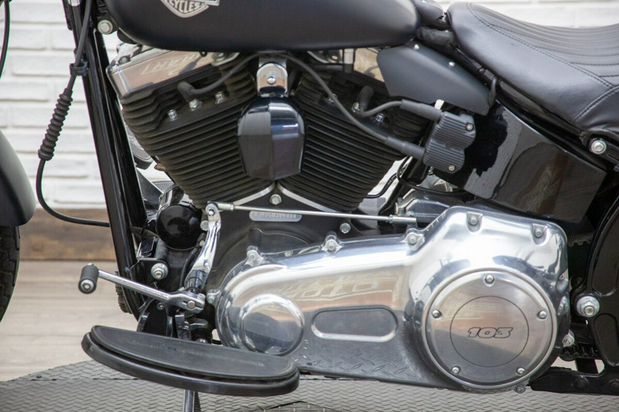 2016 Harley-Davidson® Softail Slim®