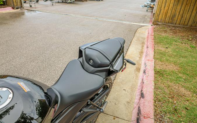 2026 YAMAHA YZFR3 ABS