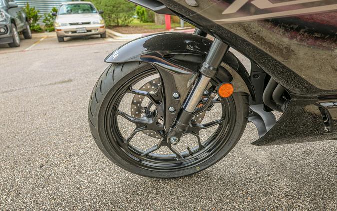 2026 YAMAHA YZFR3 ABS