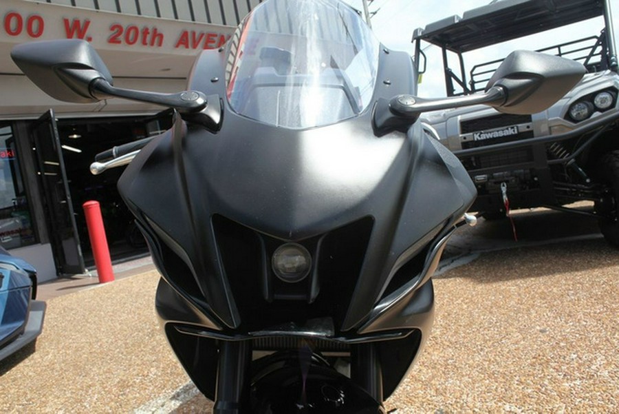 2025 Yamaha YZF-R7