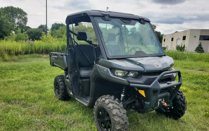 2023 Can-Am Defender XT HD10