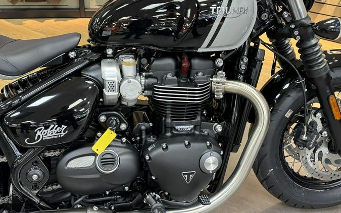 2024 Triumph Bonneville Bobber Jet Black/Ash Gray