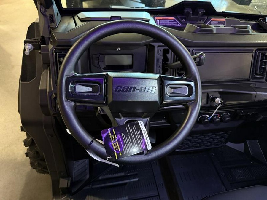 2026 Can-Am® Defender MAX XT CAB HD11