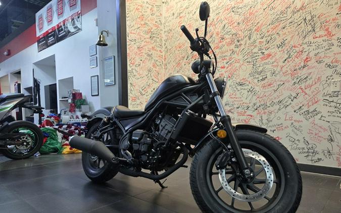 2026 Honda Rebel 300 E-Clutch