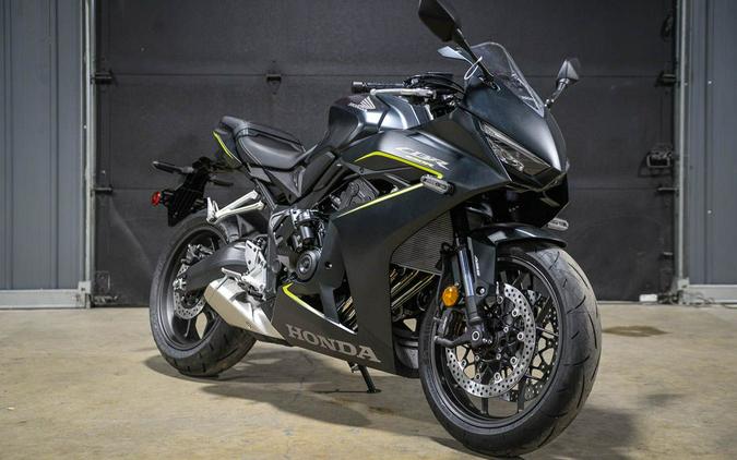 2026 Honda CBR650R E-Clutch