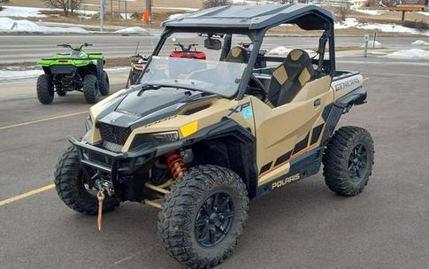 2021 Polaris® General 1000 Deluxe Ride Command