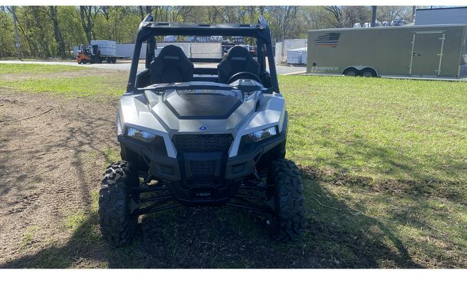 2024 Polaris Industries GENERAL 1000 SPORT