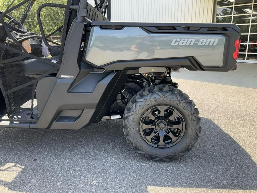 2024 Can-Am® Defender XT HD9