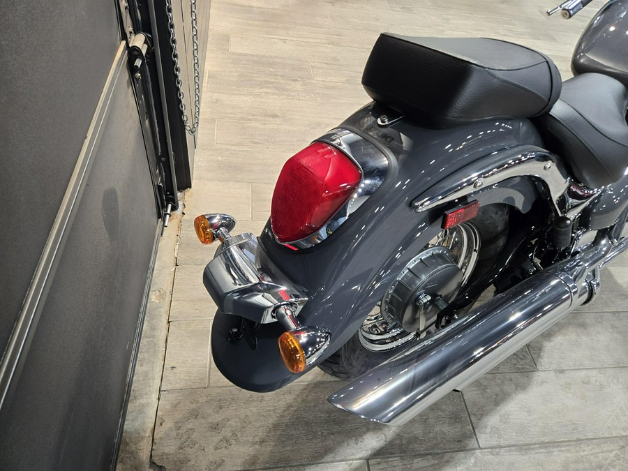 2025 SUZUKI BOULEVARD C50