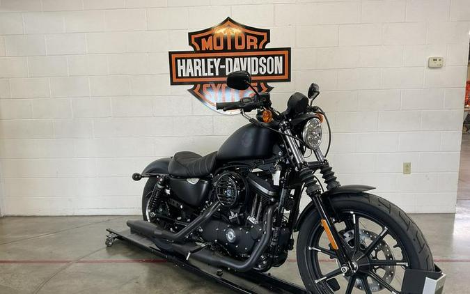 2022 Harley-Davidson Iron 883 Review [Air-Cooled Sportster]