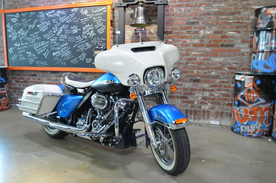 2021 Harley-Davidson Electra Glide Revival™ Hi-Fi Blue/Birch White