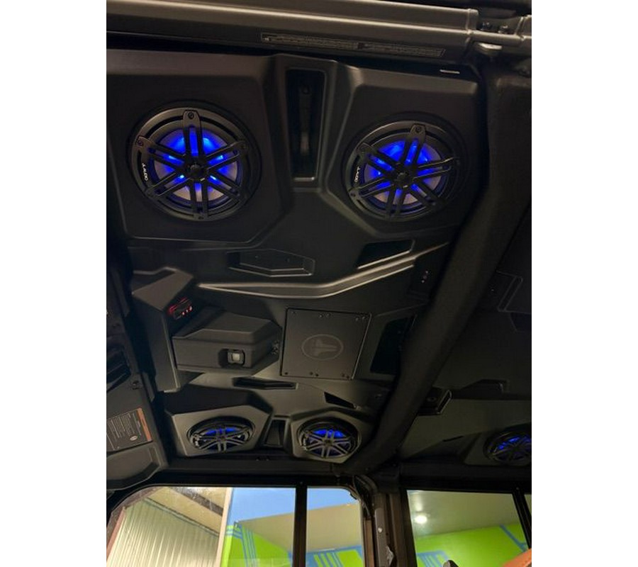 2026 Can-Am Defender MAX Lone Star CAB HD11