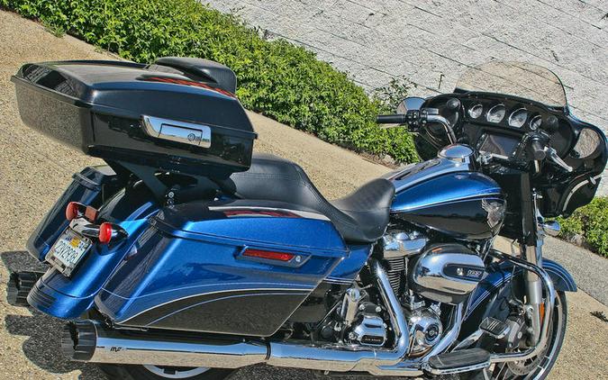 2018 Harley-Davidson® FLHX - Street Glide® 115th Anniversary