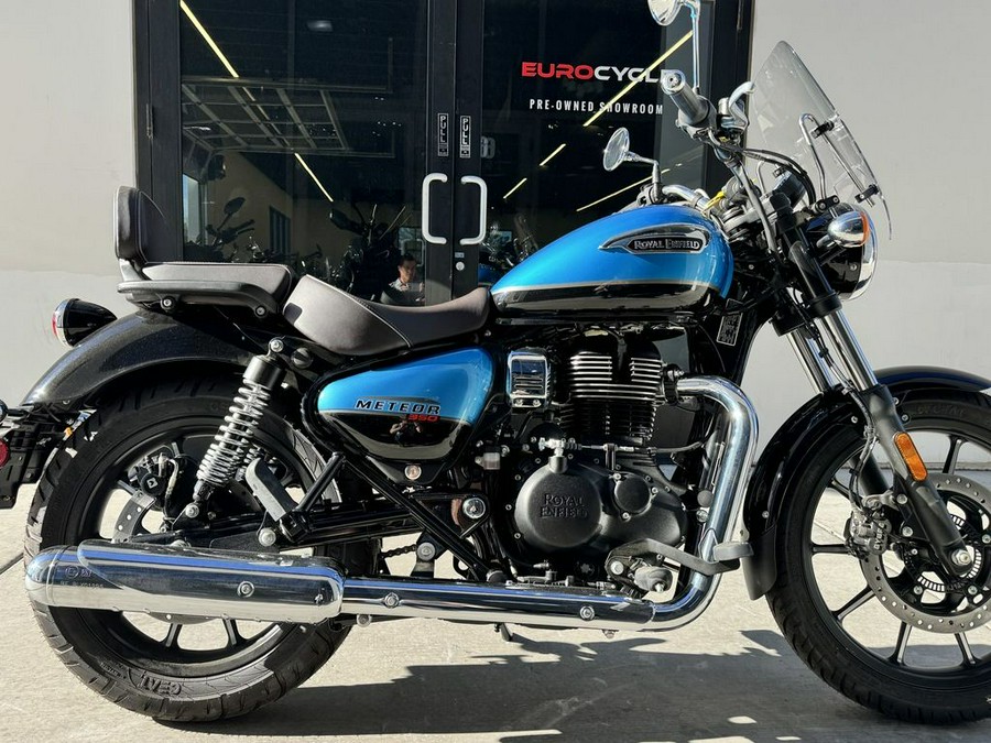 2023 Royal Enfield Meteor 350 Supernova Blue