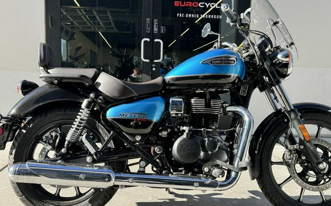 2023 Royal Enfield Meteor 350 Supernova Blue