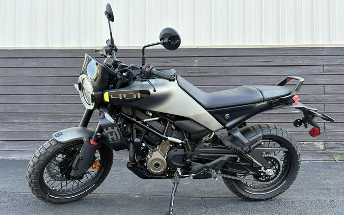 2024 Husqvarna® Svartpilen 401