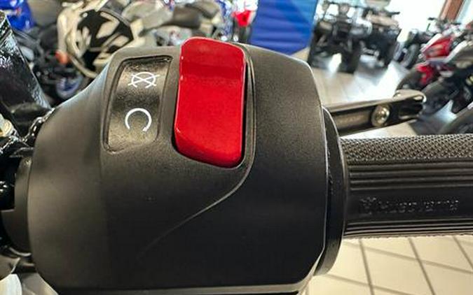 2021 Husqvarna Svartpilen 401