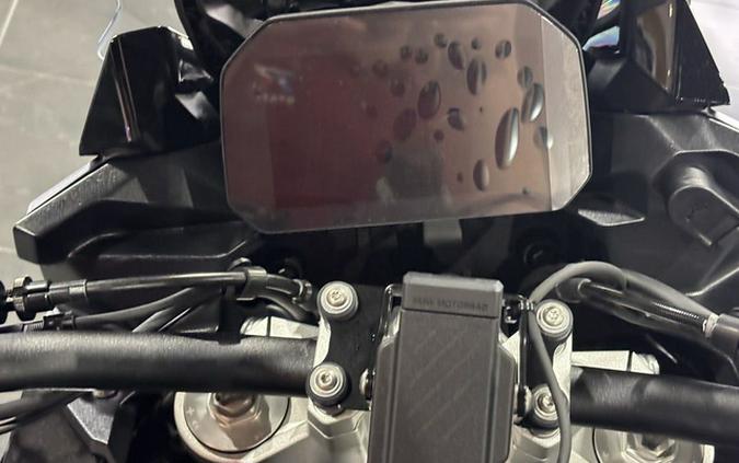 2026 BMW F 900 XR Triple Black 900 XR