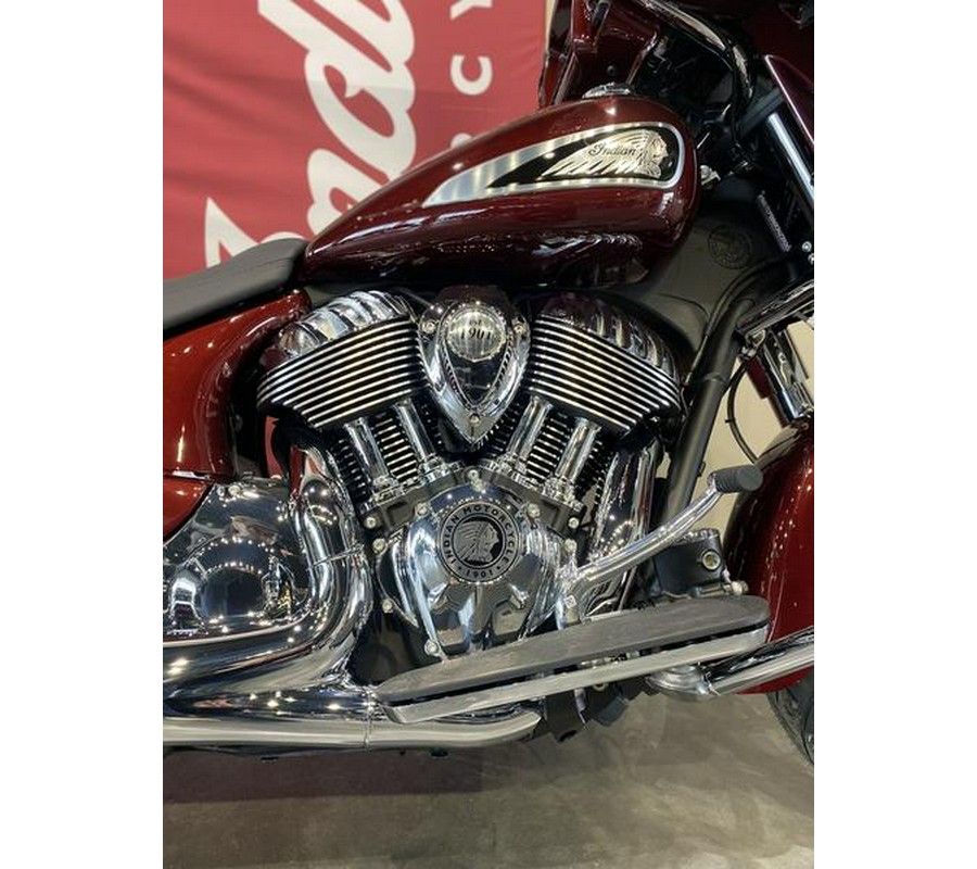 2024 Indian Motorcycle® Chieftain® Limited with Powerband Audio Package Maroon Metallic/Graphics