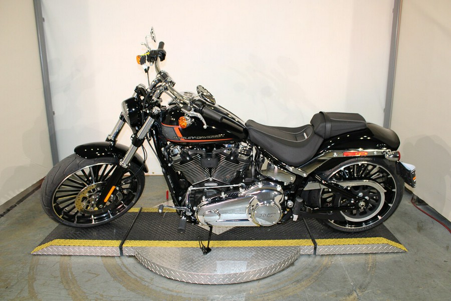 New 2024 Harley-Davidson Breakout 117 Cruiser FXBR Motorcycle For Sale In Miami, Florida