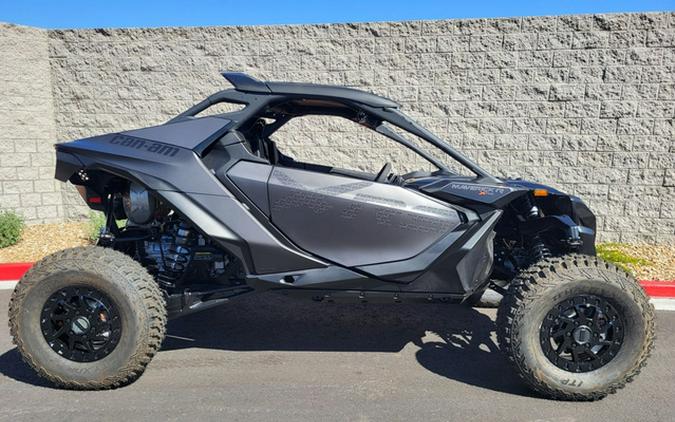 2026 Can-AM Maverick R X RS With Smart-Shox