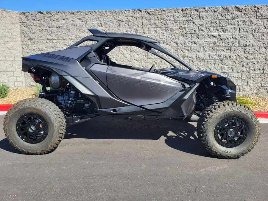 2026 Can-AM Maverick R X RS With Smart-Shox