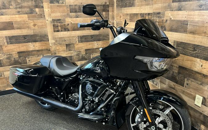 2026 Harley-Davidson® Road Glide® Vivid Black Black Trim FLTRX