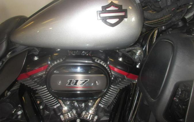 2019 Harley-Davidson® FLHTKSE - CVO™ Limited